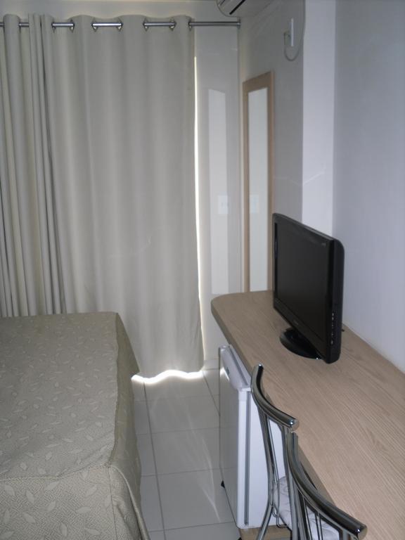 Apartamento Golden Dolphin Express Caldas Novas Extérieur photo